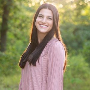 Meet your Posher, Abby